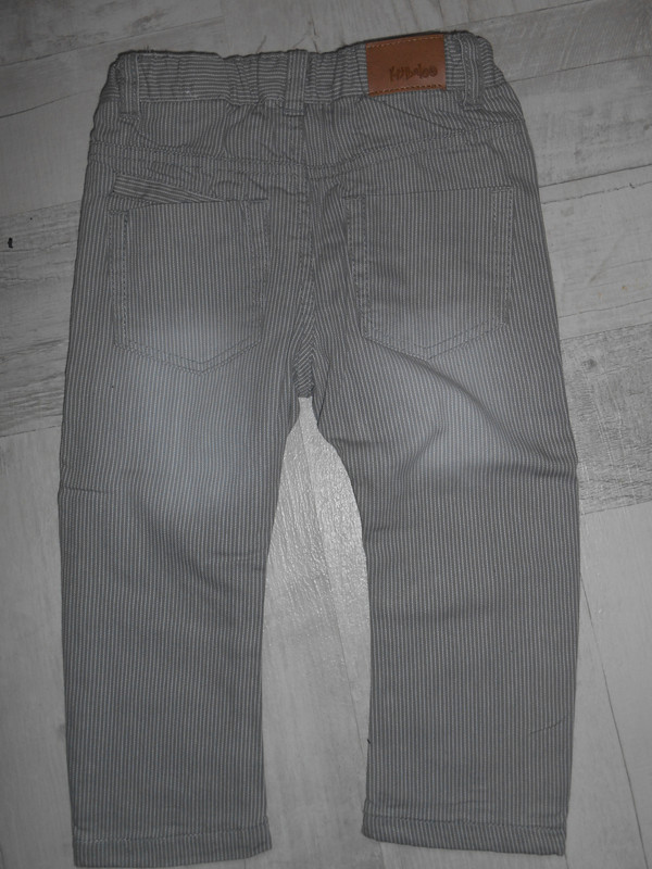 Pantalon fines rayures 2