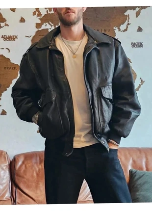 Blouson Aviateur A-2 USA 🇺🇲 US Army, 80's-90's, marque: Vintage Dressing, état: Très bon état, taille: XL, 129,00 €, 136,15 € Protection acheteurs incluse