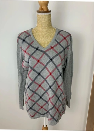 Pull Col en V Gris à carreaux Tommy Hilfiger - taille XL, marque: Tommy Hilfiger, état: Très bon état, taille: XL / 42 / 14, 15,00 €, 16,45 € Protection acheteurs (Pro) incluse