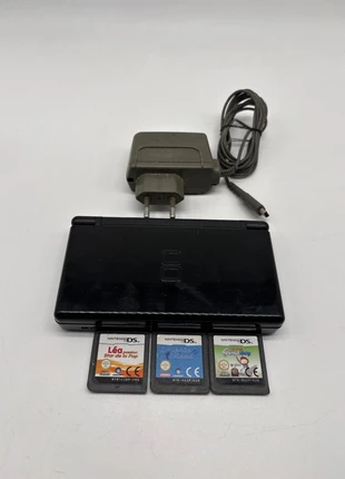 Nintendo DS Lite Noire 3 Jeux Chargeur Léa Dolphin Scribblenauts Console Portable Fonctionne, marke: Nintendo, zustand: Sehr gut, 39,00 €, 41,65 € beinhaltet Vinted-Käuferschutz Pro