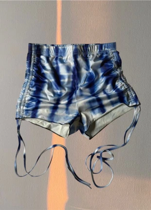 Pantaloncino aderente tie-dye Shein – Taglia S, stile fresco e regolabile, culotte aderente, marca: Shein, estado: Muy bueno, tamaño: S / 36 / 8, 4,00 €, 4,90 € Protección al comprador incluida