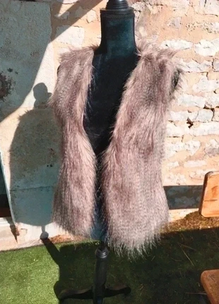Veste veston beige fausse fourrure fur S/36 vintage faux fur jacket alt y2k winter, staat: Heel goed, maat: S / 36 / 8, € 9,00, € 10,15 inclusief Kopersbescherming