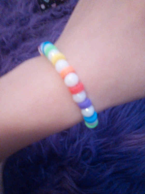 Rainbow pearl bracelet 2