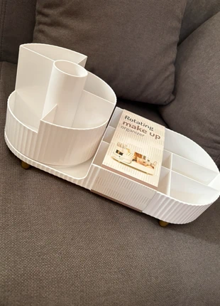 Organizer con porta pennelli girevole, marque: Nessun Brand, état: Neuf avec étiquette, 10,00 €, 11,20 € Protection acheteurs incluse