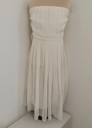 Robe bustier voile crème taille unique =5€, marke: R&B, zustand: Gut, größe: Einheitsgröße, 5,00 €, 5,95 € beinhaltet Vinted-Käuferschutz Pro