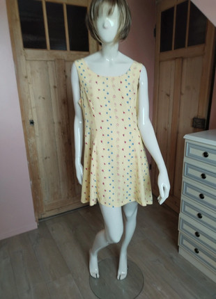 Robe jaune Granada 46, marke: Granada, zustand: Sehr gut, größe: XXXL / 46 / 18, 2,80 €, 3,64 € inklusive Vinted-Käuferschutz