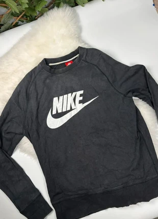 Sweat Nike noir logo blanc vintage, marque: Nike, état: Très bon état, taille: M, 9,99 €, 11,19 € Protection acheteurs (Pro) incluse