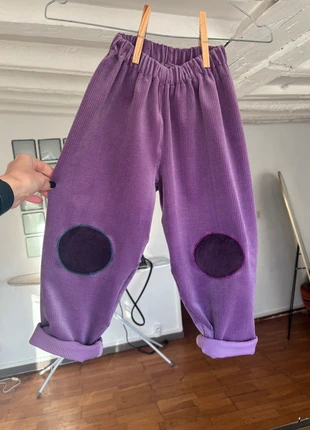 Baggy cotton corduroy trousers, marque: lillan gorillan, état: Neuf avec étiquette, taille: 3 ans / 98 cm, 35,00 €, 37,45 € Protection acheteurs incluse