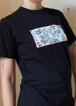 Tshirt imprimé Keith Haring taille XS, merk: Uniqlo, staat: Heel goed, maat: XS, € 7,00, € 8,05 inclusief Kopersbescherming