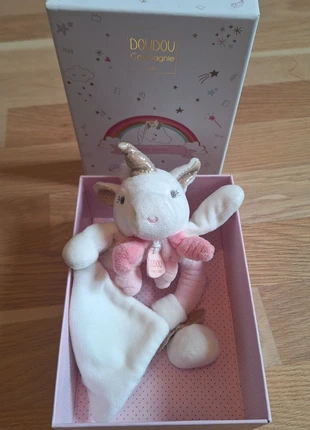Doudou et compagnie Lucie la licorne, brand: Doudou et Compagnie, condizioni: Nuovo senza cartellino, taglia: Neonati, 44 cm, €15.00, €16.45 include la Protezione acquisti