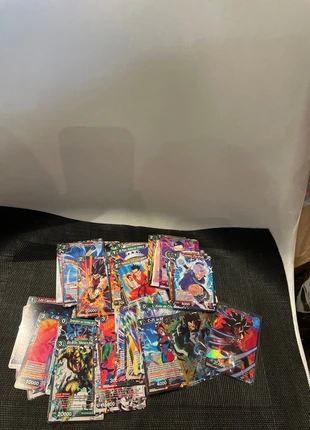 Lot 50 cartes Dragon Ball super card game français Bandai., marke: Dragon Ball, zustand: Gut, 5,90 €, 6,90 € beinhaltet Vinted-Käuferschutz Pro