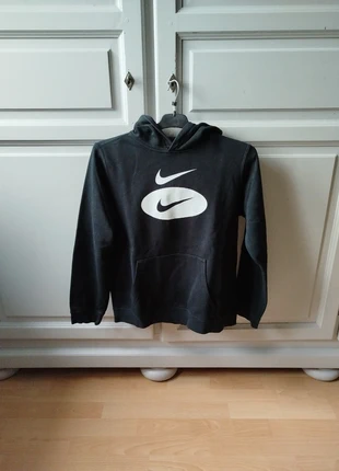 Pull Nike Noir, marque: Nike, état: Très bon état, taille: 15 ans / 170 cm, 17,00 €, 18,55 € Protection acheteurs incluse