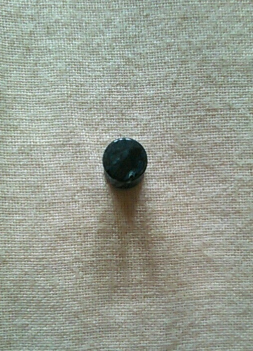 Plug noir de diamètre 5mm 2