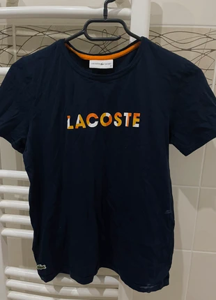 Tee shirt Lacoste , marque: Lacoste, état: Bon état, taille: XS / 34 / 6, 12,50 €, 13,83 € Protection acheteurs incluse