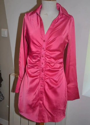 💖Robe satinée H&M Taille 36, marque: H&M, état: Très bon état, taille: S / 36 / 8, 17,00 €, 18,55 € Protection acheteurs (Pro) incluse