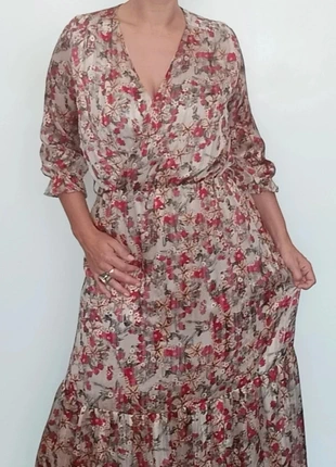 Robe longue fleurie chic soyeuse taille 34/36/38, marque: Scarlet Roos, état: Très bon état, taille: S / 36 / 8, 19,90 €, 21,60 € Protection acheteurs (Pro) incluse