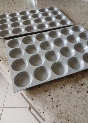 2 plaques silicone, marque: elastomoque, état: Neuf avec étiquette, 10,00 €, 11,20 € Protection acheteurs incluse