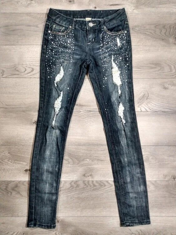 Almost Famous Jeans Womens 5 Distressed Dark Denim Rhinestone Accents - Vinted