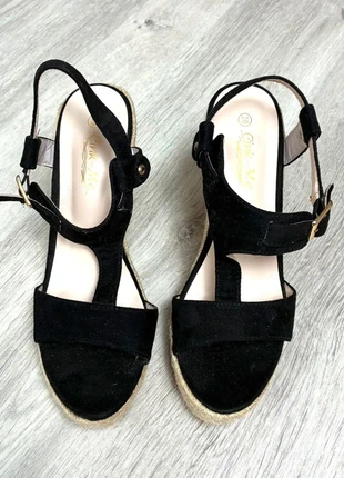 Chaussure escarpin noir taille 39, zustand: Sehr gut, größe: 39, 9,00 €, 10,15 € inklusive Vinted-Käuferschutz