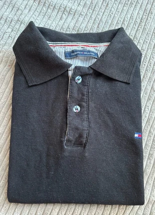 Polo tommy Hilfiger logo brodée taille L en très bon état polo 41, marca: Tommy Hilfiger, estado: Muy bueno, tamaño: L, 15,00 €, 16,45 € Protección al comprador incluida