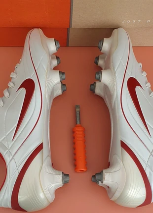 Nike Mercurial vapor 2 SG, brand: Nike, condition: Very good, size: 44, €239.00, €251.65 includes Buyer Protection