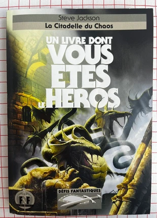 La citadelle du chaos Livre dont vous êtes le héros, état: Bon état, 6,00 €, 7,00 € Protection acheteurs incluse