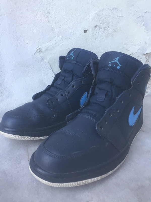 Air Jordan 1 Mid Obsidian University Blue White Vinted