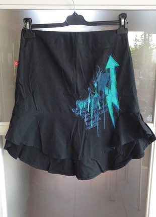 jupe motif turquoise Be You K 36, merk: Be You K, staat: Heel goed, maat: S / 36 / 8, € 8,00, € 9,10 inclusief Kopersbescherming