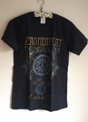Zero Mentality Hardcore Band Merchandising Powertrip S M, merk: Gildan, staat: Goed, maat: M / 38 / 10, € 4,00, € 4,90 inclusief Kopersbescherming