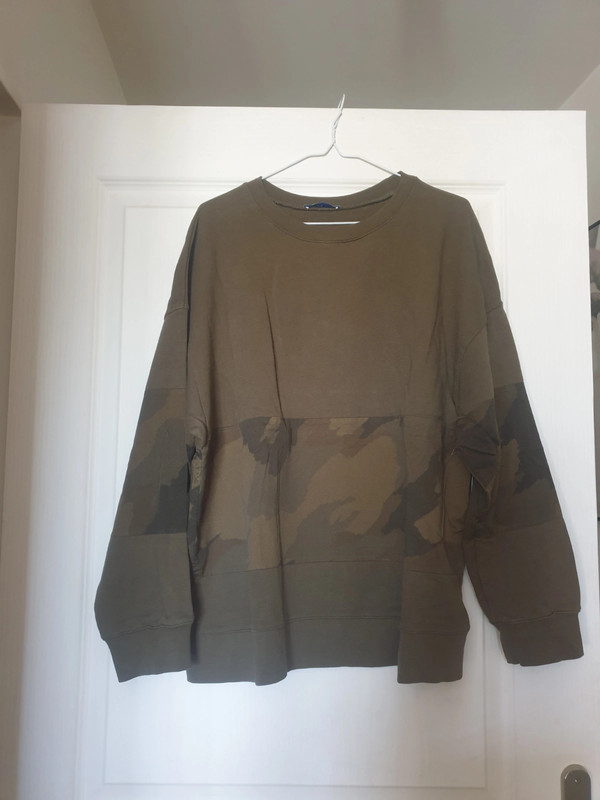 Pull kaki camo militaire Zara Vinted