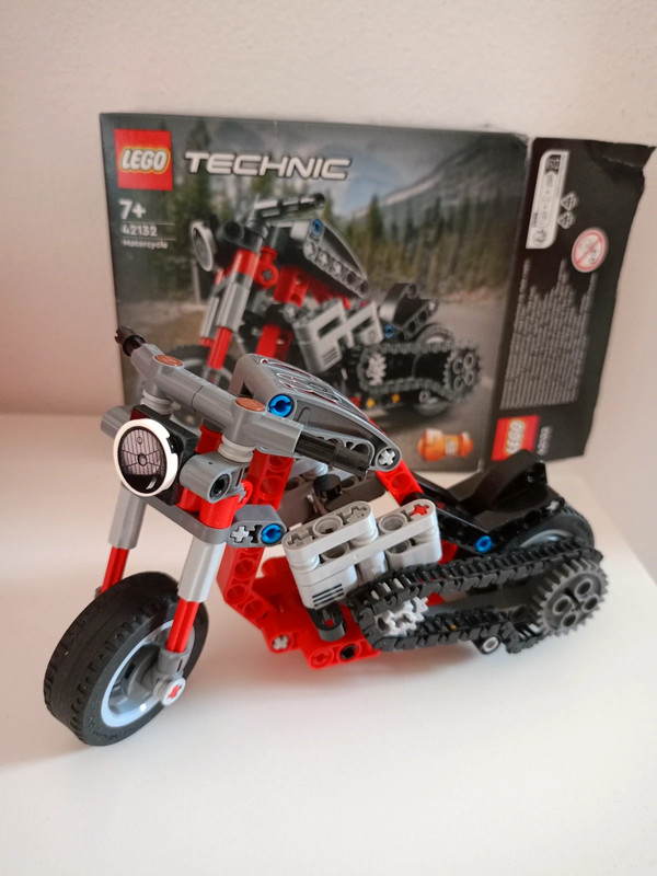 Lego Technic moto 42132 già montata