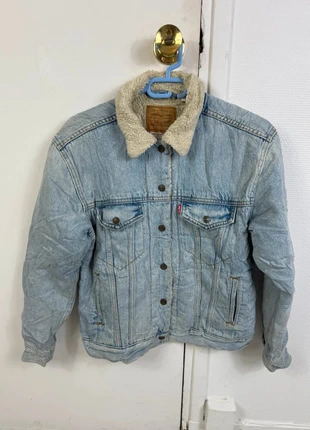 Veste Levi’s Sherpa bleu clair S, brand: Levi's, condition: Very good, size: S / 36 / 8, €29.90, €32.10 includes Buyer Protection Pro