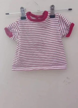 T-shirt manches courtes rayé rouge & blanc, marque: Babygro, état: Très bon état, taille: 6-9 mois / 68 cm, 2,50 €, 3,33 € Protection acheteurs (Pro) incluse