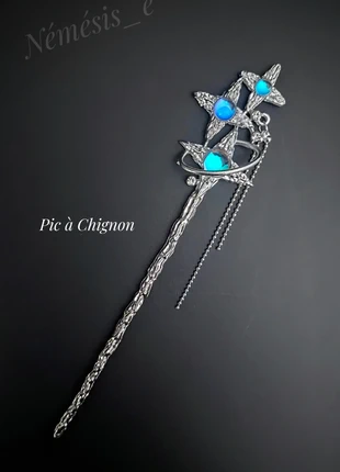 Pic à cheveux Chignon - Modèle Céleste A 🖤 Argenté, marke: Moonchild, zustand: Neu, 11,50 €, 12,78 € beinhaltet Vinted-Käuferschutz Pro