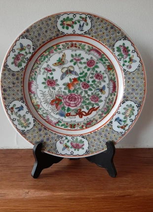 Assiette décorative en porcelaine chinoise – motif floral, état: Très bon état, 15,00 €, 16,45 € Protection acheteurs incluse