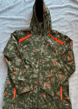 Coupe vent champion en très bon état taille S, brand: Champion, condition: Very good, size: S, €20.00, €21.70 includes Buyer Protection