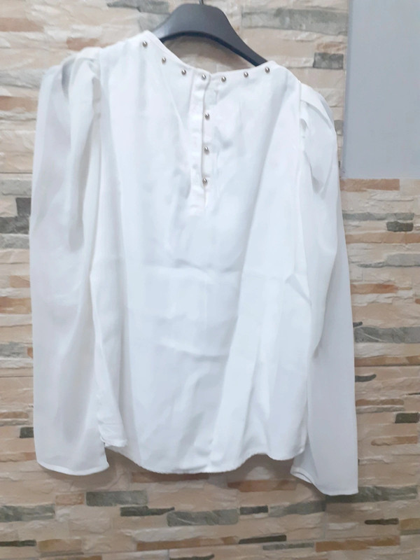 Blusa maglia bianca zara taglia m con maniche particolari 2