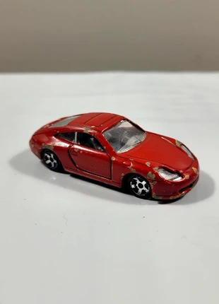 🔴 voiture sport majorette porsche 996 rouge coupé vintage/occasion, marke: Majorette, zustand: Gut, größe: Frühchen, bis 44, 1,40 €, 2,17 € inklusive Vinted-Käuferschutz