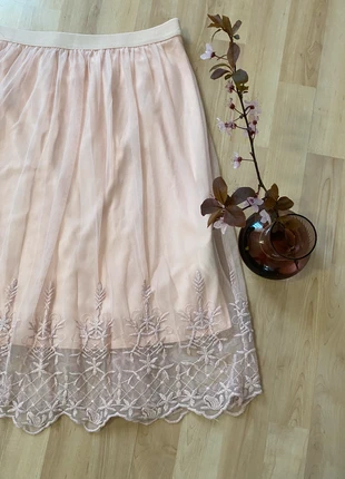 Gonna leggerissima tulle lavorato rosa C&A taglia M, brand: C&A, condizioni: Ottime, taglia: M / IT 42 / EU 38, €5.00, €5.95 include la Protezione acquisti