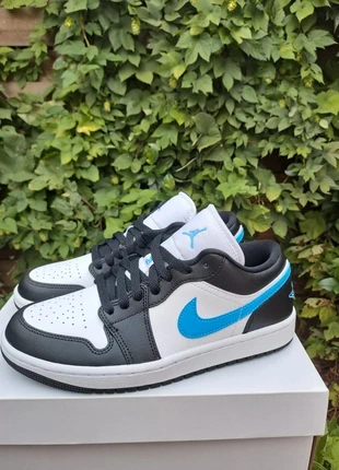 Jordan 1, marque: Jordan, état: Neuf avec étiquette, taille: 38.5, 70,00 €, 74,20 € Protection acheteurs incluse