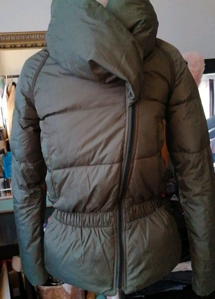 Doudoune levis , marke: Levi's, zustand: Gut, größe: XS / 34 / 6, 20,00 €, 21,70 € inklusive Vinted-Käuferschutz