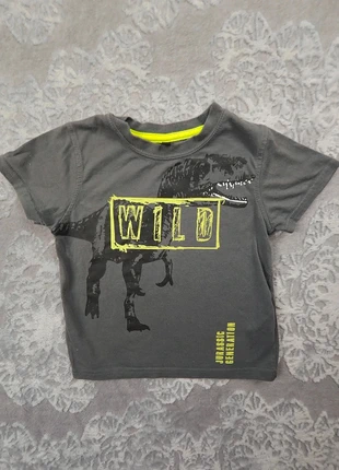 T-shirt dinosaure Jurassic Generation - Taille 3 ans - État satisfaisant, brand: Inconnu, condition: Satisfactory, size: 3 years / 98 cm, €1.00, €1.75 includes Buyer Protection