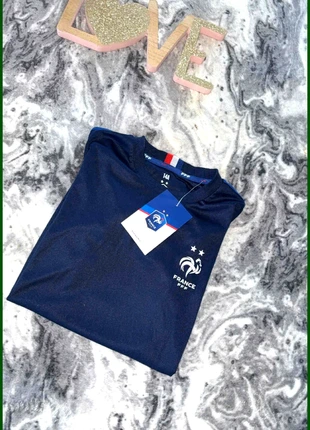 Maillot Équipe de France 🇫🇷 Officiel FFF – 2 Étoiles – Neuf – Taille 14 ans, marke: FFF, zustand: Neu, mit Etikett, größe: XS, 8,00 €, 9,10 € inklusive Vinted-Käuferschutz