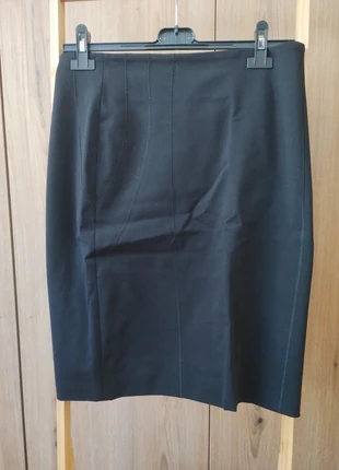 Gonna L. Pucci, merk: L. PUCCI, staat: Heel goed, maat: L / 40 / 12, € 5,00, € 5,95 inclusief Kopersbescherming