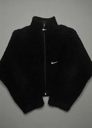 Polaire Nike édition limitée noir - XS, marque: Nike, état: Très bon état, taille: XS / 34 / 6, 40,00 €, 42,70 € Protection acheteurs (Pro) incluse