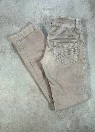 Pantalon En Velours Côtelé / Corduroy american eagle corduroy gris clair coupe ample taille 36, marque: Vintage Dressing, état: Très bon état, taille: S / 36 / 8, 5,00 €, 5,95 € Protection acheteurs (Pro) incluse