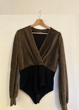 Body paillettes, brand: Made In Italy, condizioni: Ottime, taglia: M / IT 42 / EU 38, €10.00, €11.20 include la Protezione acquisti