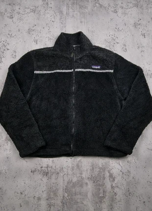 Polaire effet « pilou » noire Patagonia – Taille M Homme (mesures en photos), marque: Patagonia, état: Très bon état, taille: M, 55,00 €, 58,45 € Protection acheteurs (Pro) incluse