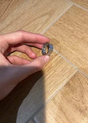 Bague artisanale | acier inoxydable | neuf sans étiquette | motif celtes | tailles 19 mm, marke: Fabrication Artisanale, zustand: Neu, größe: 59.7 mm / 19 mm Ø, 2,00 €, 2,80 € inklusive Vinted-Käuferschutz