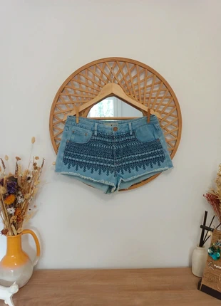 Shorts TopShop Moto embroidered denim shorts talla 42, marque: Topshop Moto, état: Très bon état, taille: XL / 42 / 14, 16,00 €, 17,50 € Protection acheteurs incluse